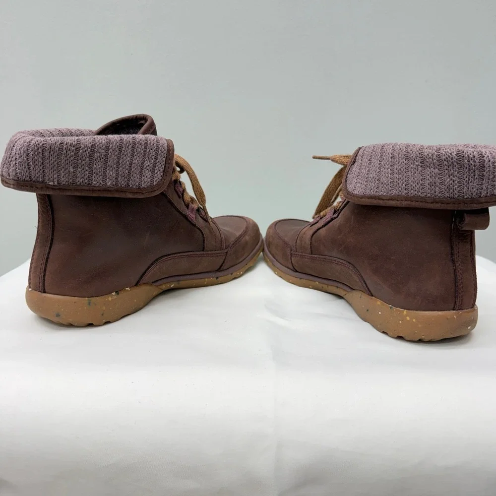 Chaco Barbary Mahogany waterproof leather‎ lace up boots women's 8
